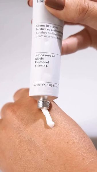 Зволожуючий крем для рук StraDerm, Revitalizing Hand Cream 50 ml M-103 фото