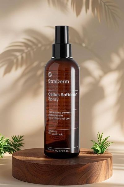 Спрей для розм&rsquo;якшення мозолів, кератолітик StraDerm, Callus Softener Spray, 200 мл M-106 фото